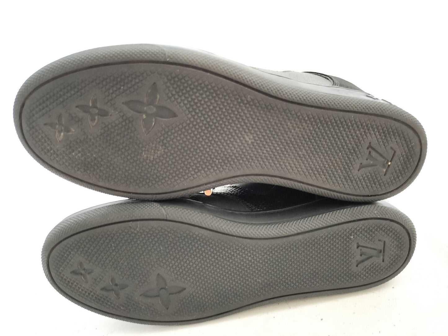 LOUIS VUITTON GO0183 Louis Vuitton Women's Shoes Sneakers Size 38 Black Sneakers