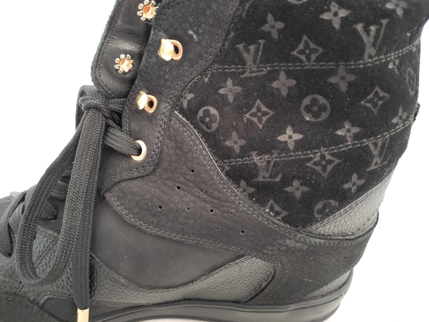 LOUIS VUITTON GO0183 Louis Vuitton Women's Shoes Sneakers Size 38 Black Sneakers