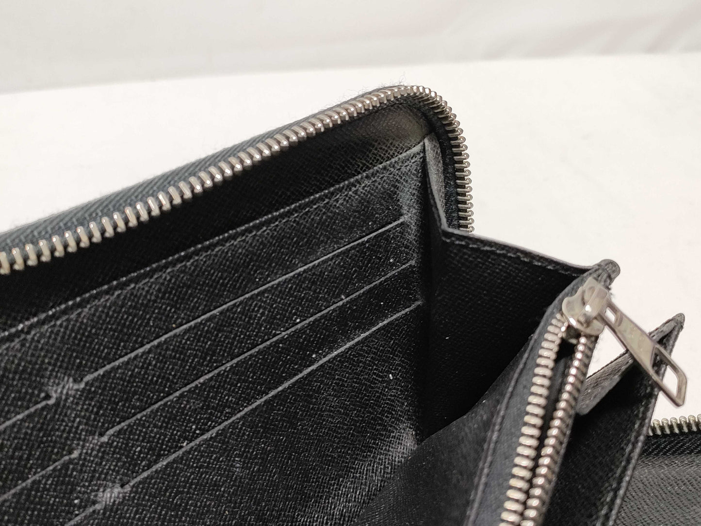 LOUIS VUITTON RFID Unverifiable CT1142 Damier LOUIS VUITTON N63077 Damier Graphite Zippy Organizer Wallet