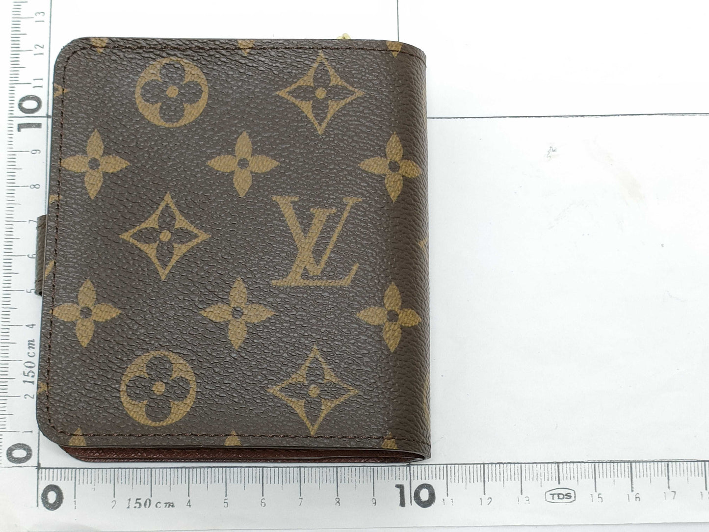 LOUIS VUITTON REID Unconfirmed CT 0027 Monogram LOUIS VUITTON M61667 Monogram Compact Zip Wallet