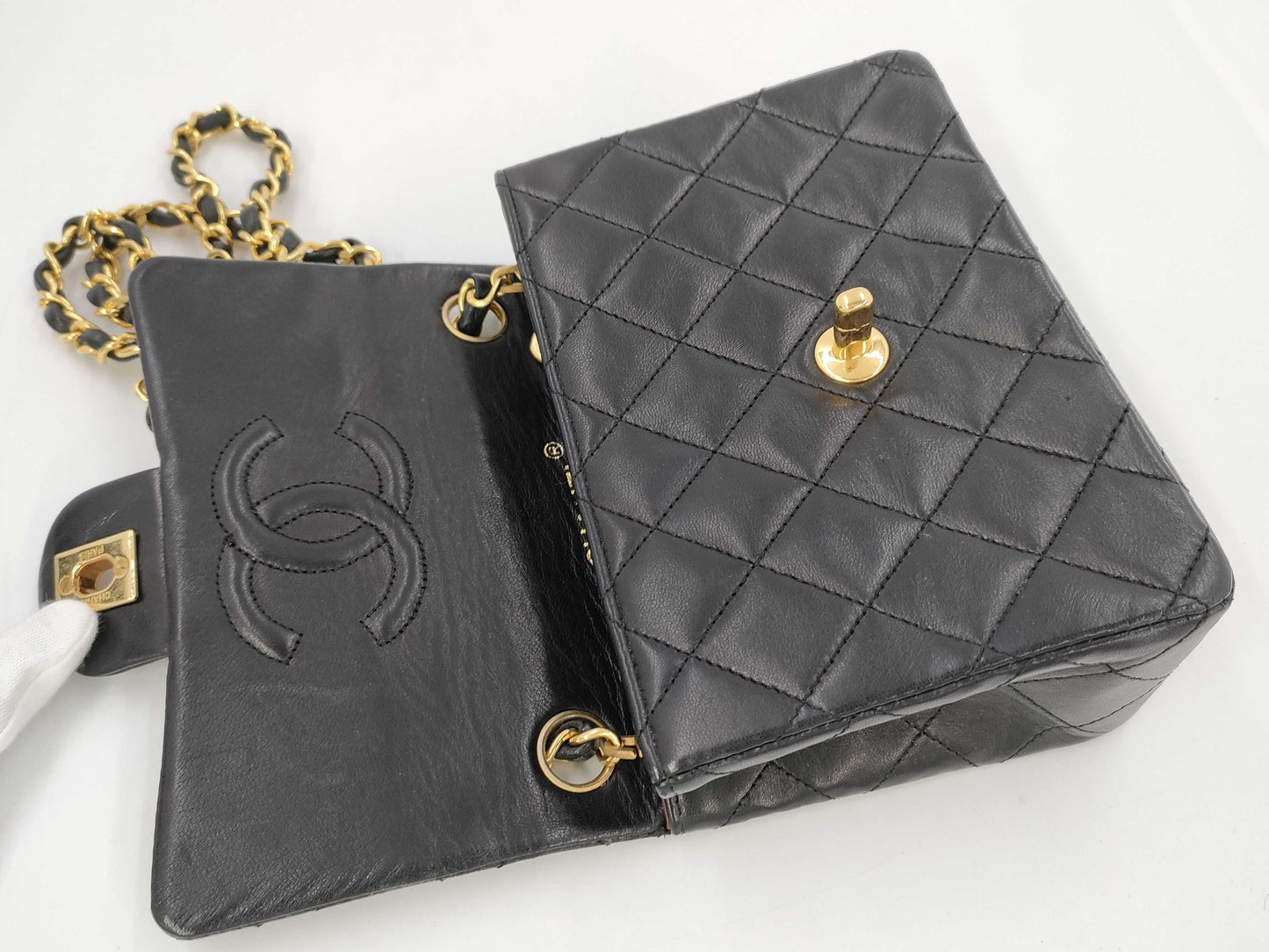 CHANEL CHANEL Lambskin Mini Matelasse 17 S Flap S Chain GD Hardware Black Shoulder Bag