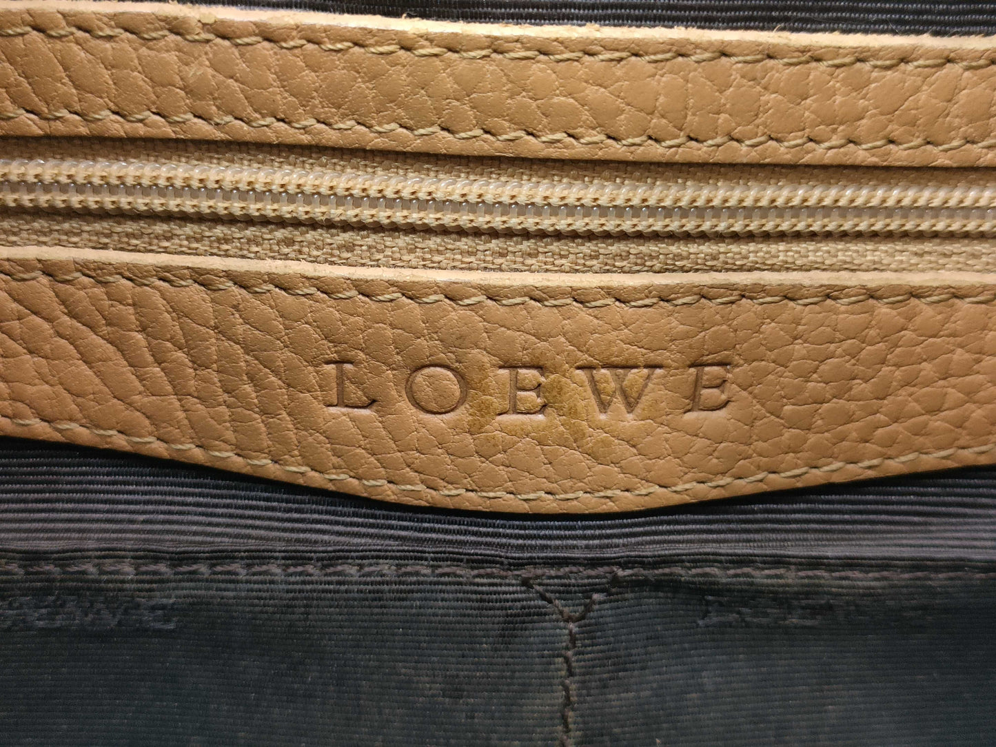 LOEWE Senda Handbag Camel
