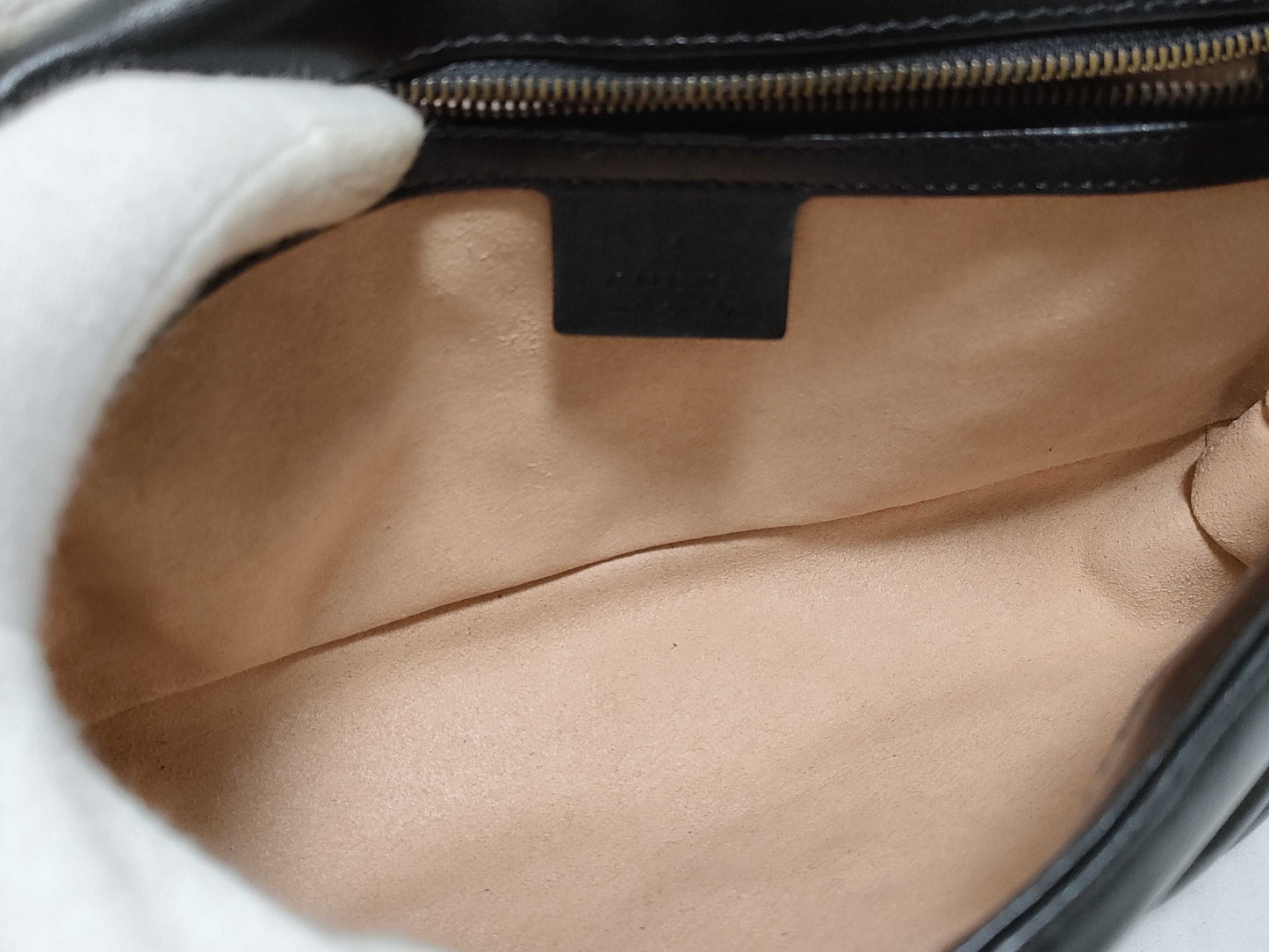 GUCCI Marmont Shoulder Bag