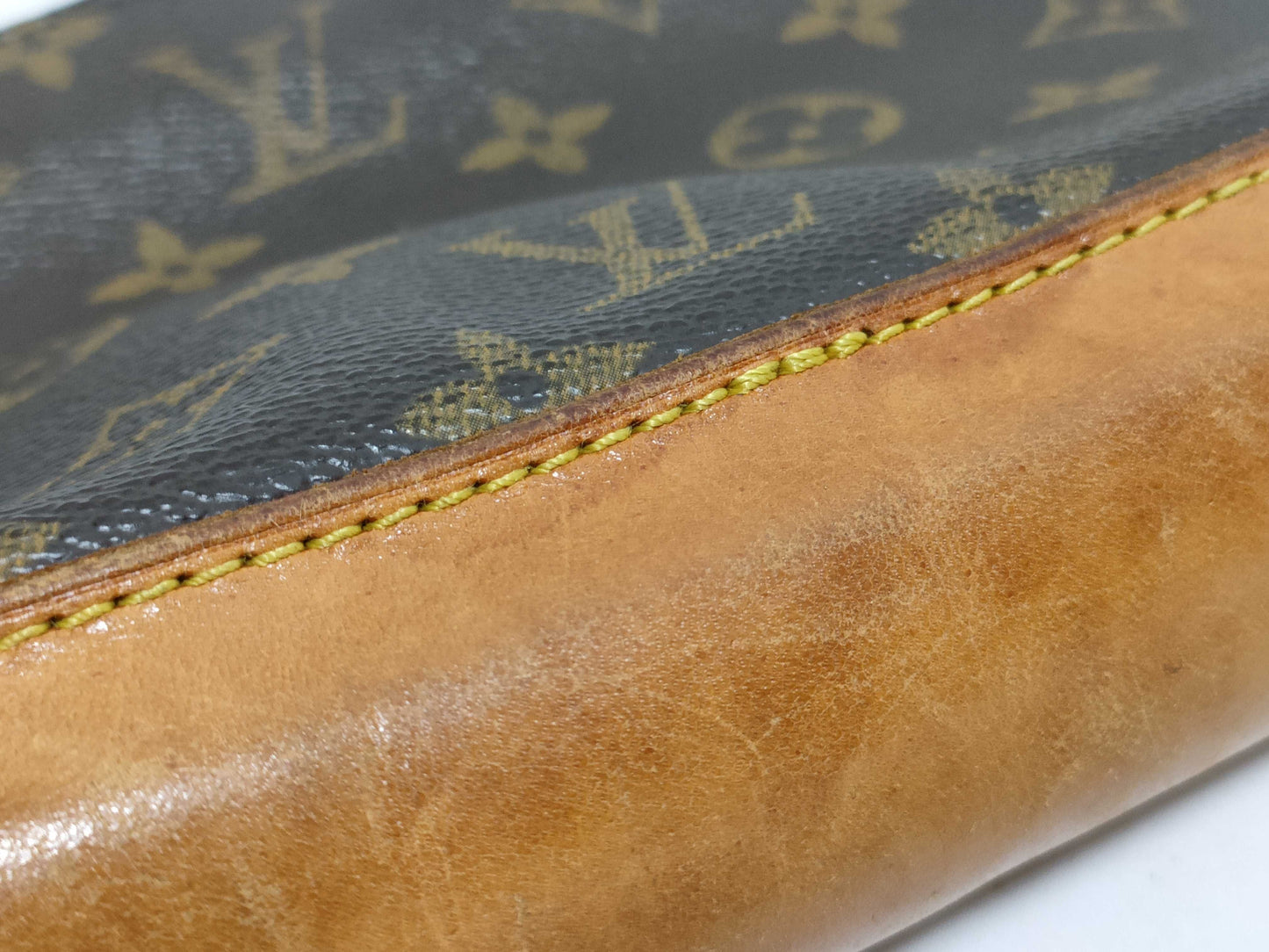 LOUIS VUITTON RFID Unverified SD1001 Monogram Louis Vuitton Monogram Shoulder Bag