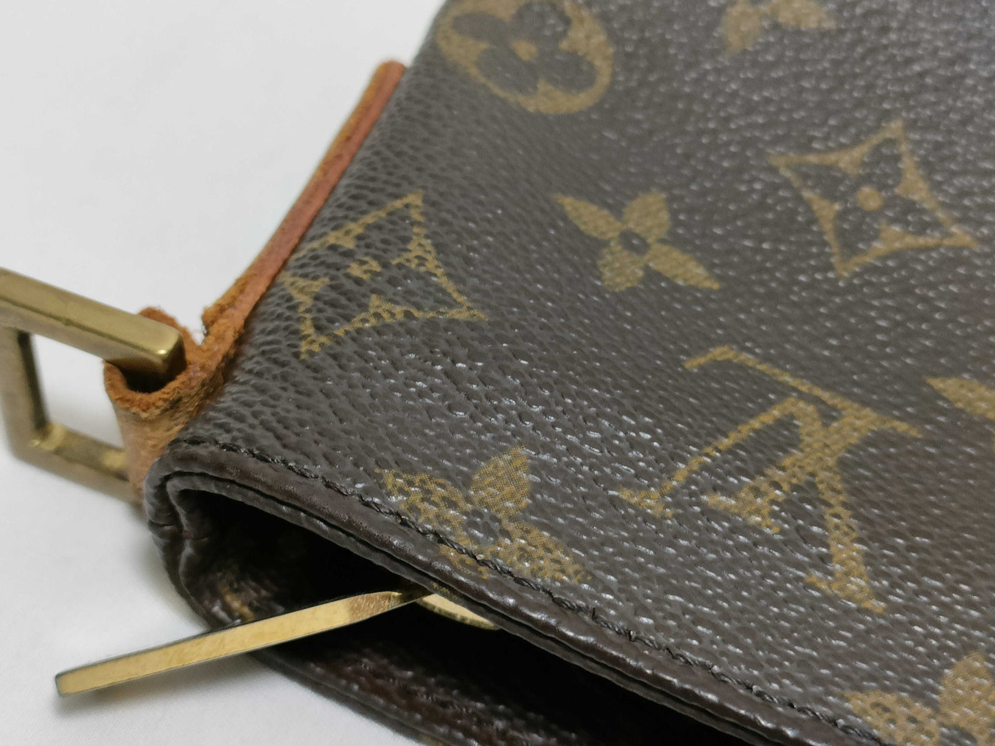 LOUIS VUITTON RFID Unverified SD1001 Monogram Louis Vuitton Monogram Shoulder Bag