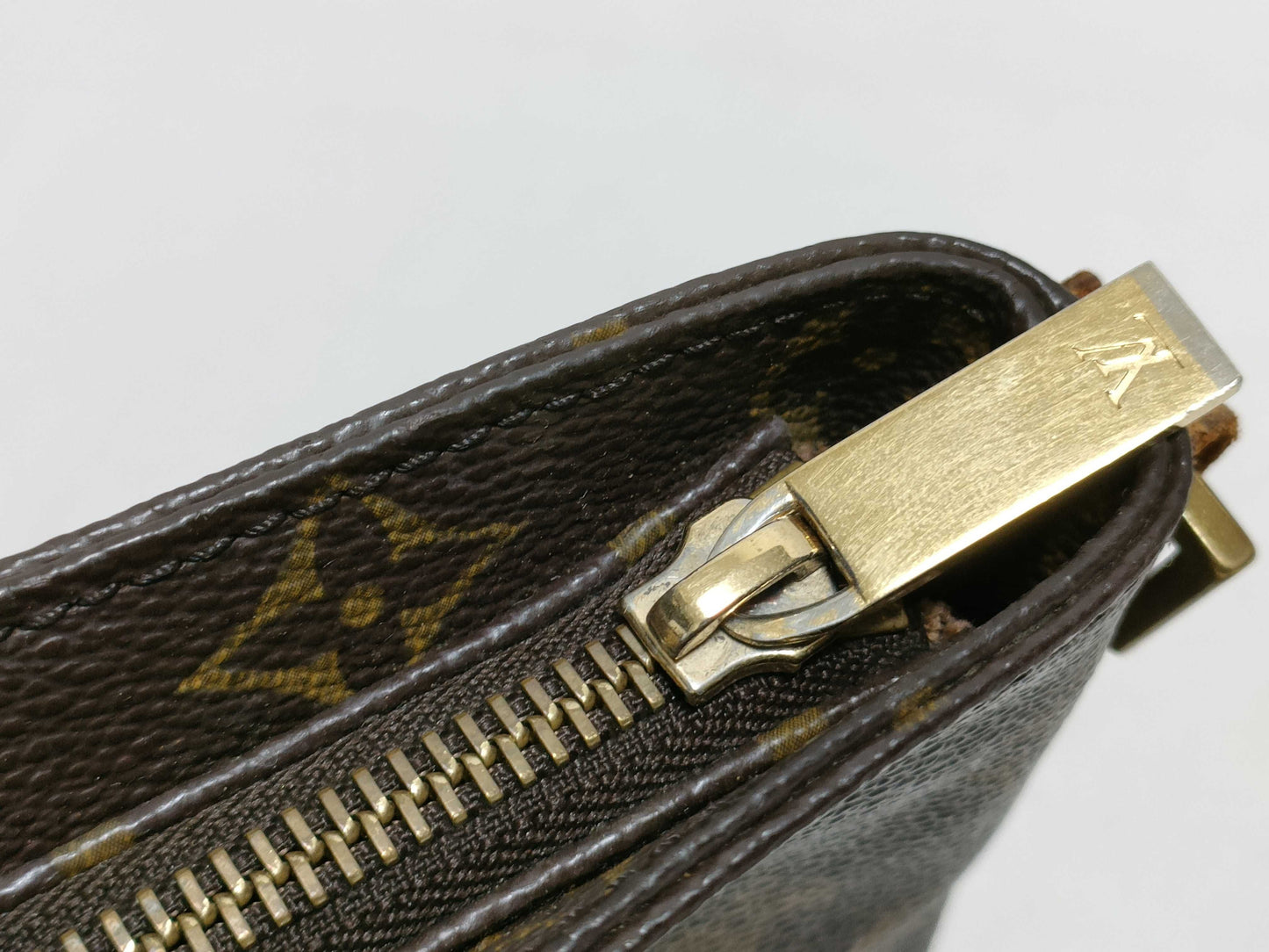 LOUIS VUITTON RFID Unverified SD1001 Monogram Louis Vuitton Monogram Shoulder Bag