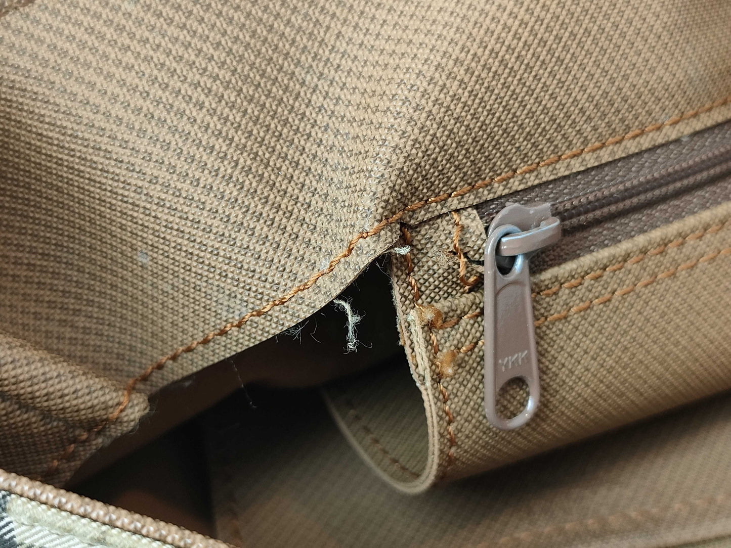BURBERRY Handbag Handbag