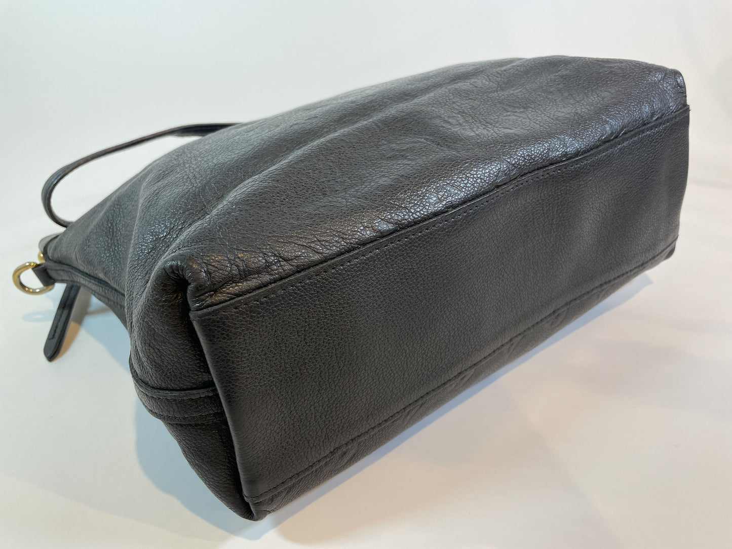 LOUIS VUITTON LOUISVUITTON Empreinte Bastille Shoulder Bag