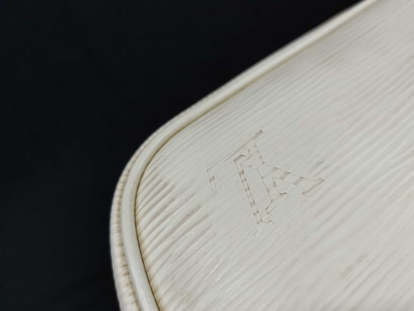 LOUIS VUITTON RFID Unavailable TH2057 Epi Leather LV Montaigne Pochette M5929J TH2057 White Shoulder Bag