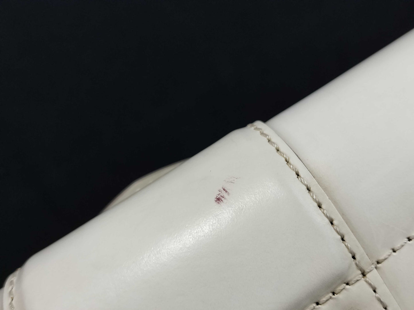 LOUIS VUITTON RFID Unavailable TH2057 Epi Leather LV Montaigne Pochette M5929J TH2057 White Shoulder Bag