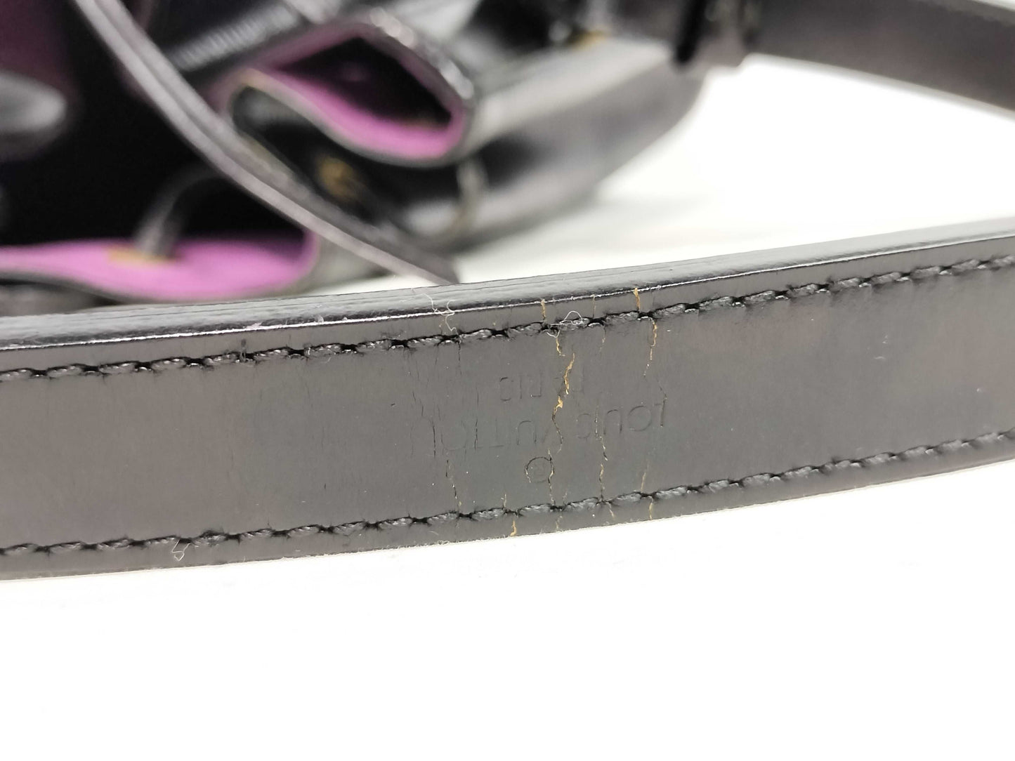 LOUIS VUITTON RFID Unverified AR0996 Epi Louis Vuitton Petit Noe Shoulder Bag Handbag Noir Shoulder Bag