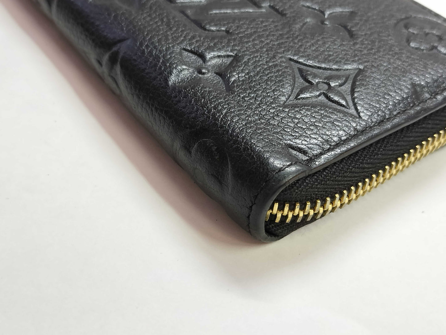 LOUIS VUITTON SP2157 Monogram Empreinte Louis Vuitton LOUIS VUITTON m60172 Clemence Empreinte Wallet