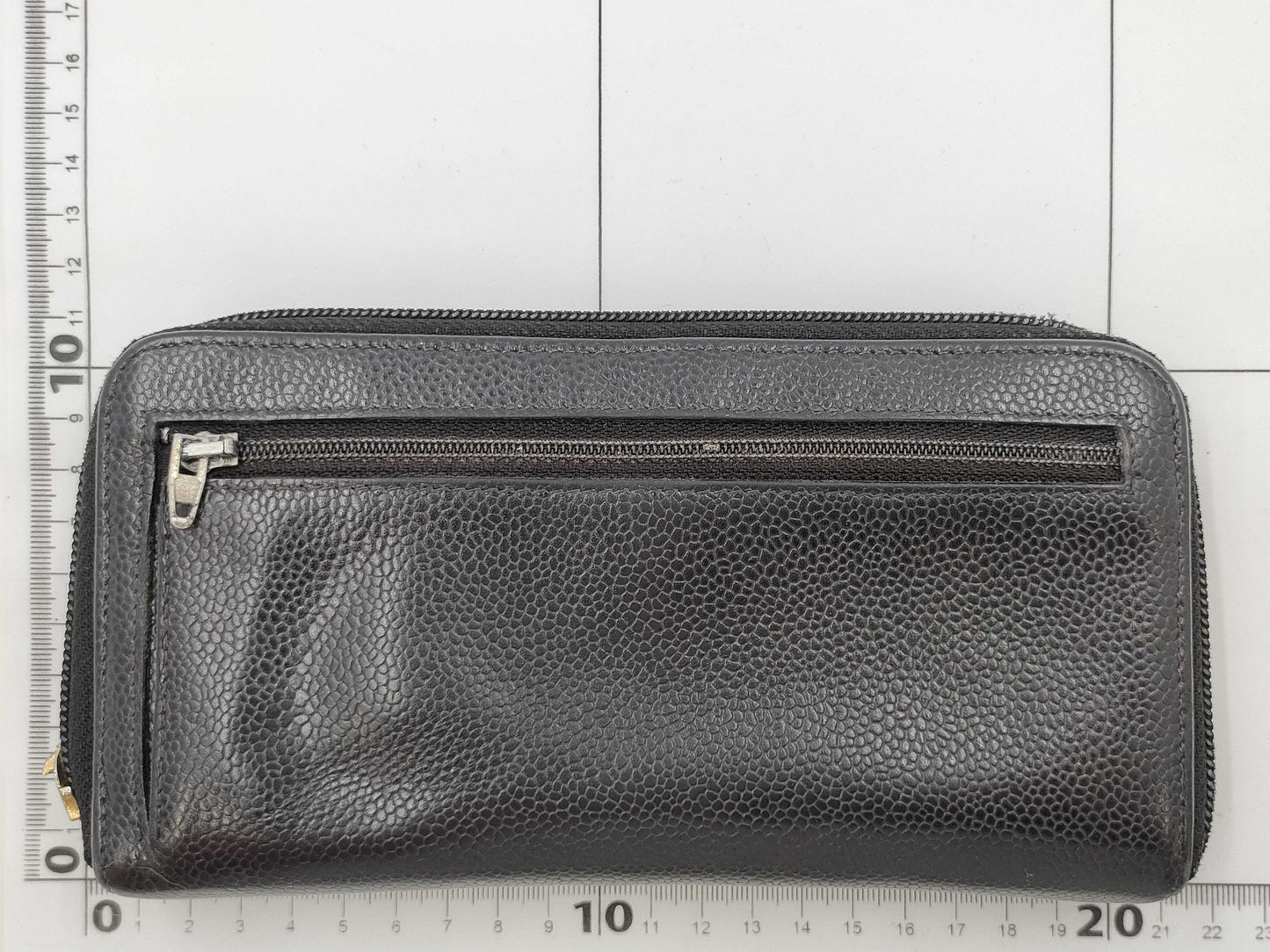 CHANEL Caviar Leather Round Long Wallet