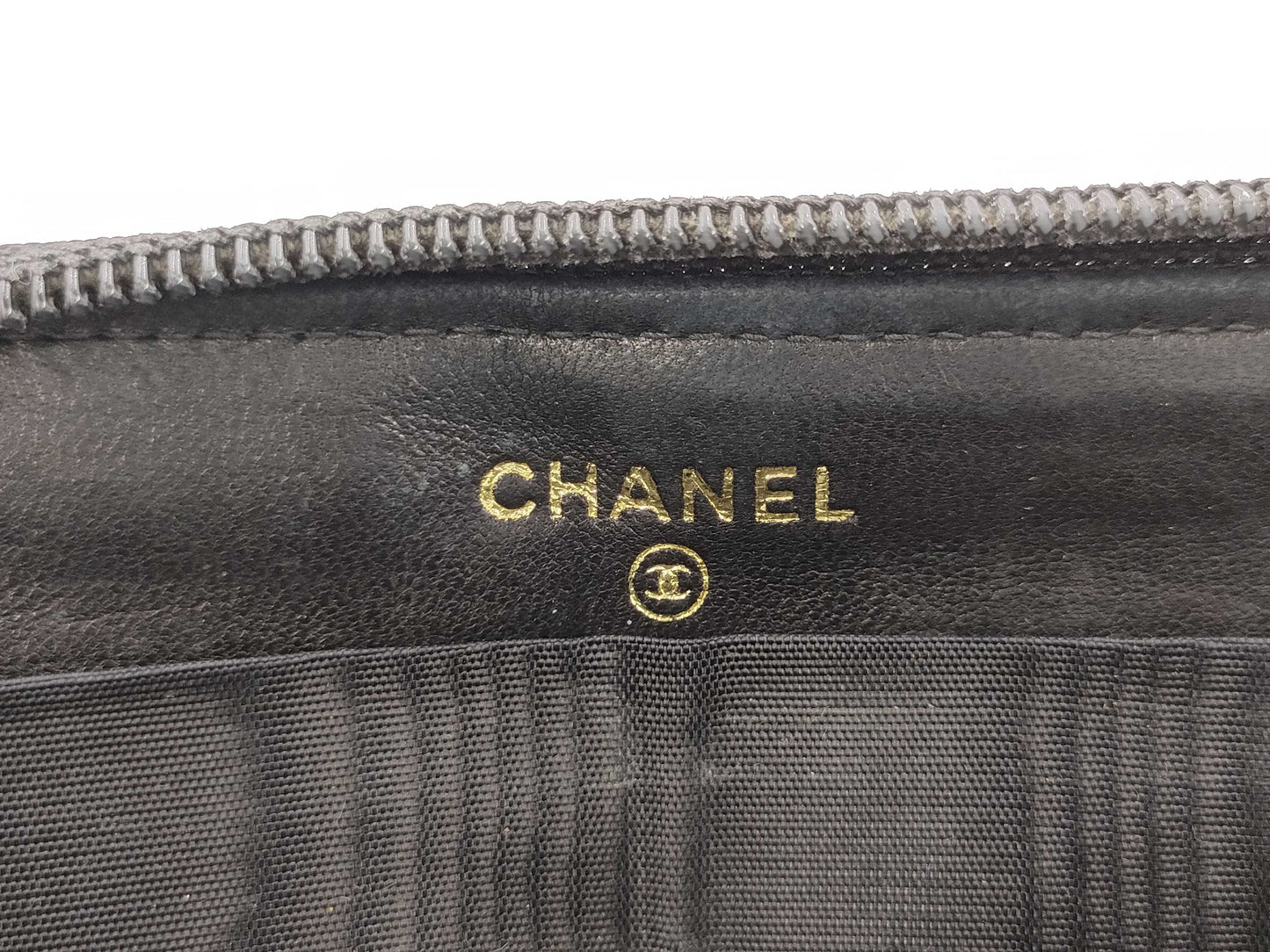 CHANEL Caviar Leather Round Long Wallet