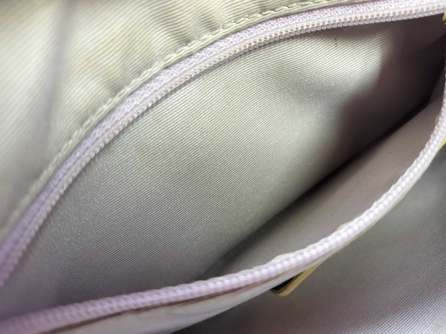 COACH Signature Coach Shoulder 2-Way Shoulder Bag