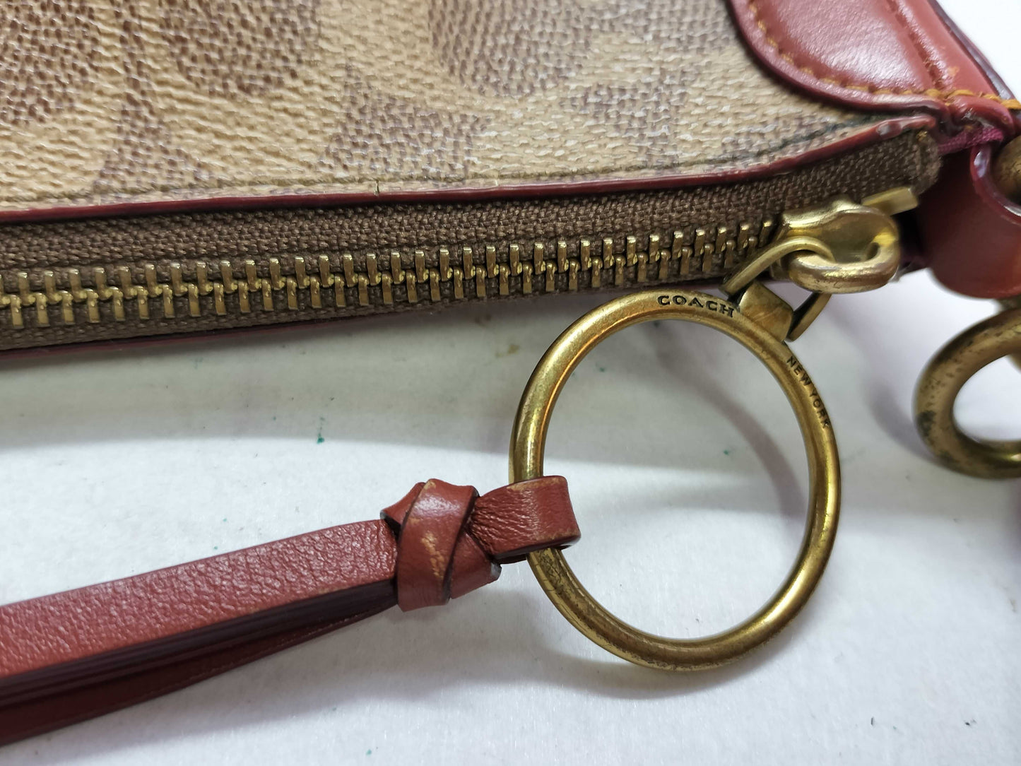 COACH Signature Coach Shoulder 2-Way Shoulder Bag