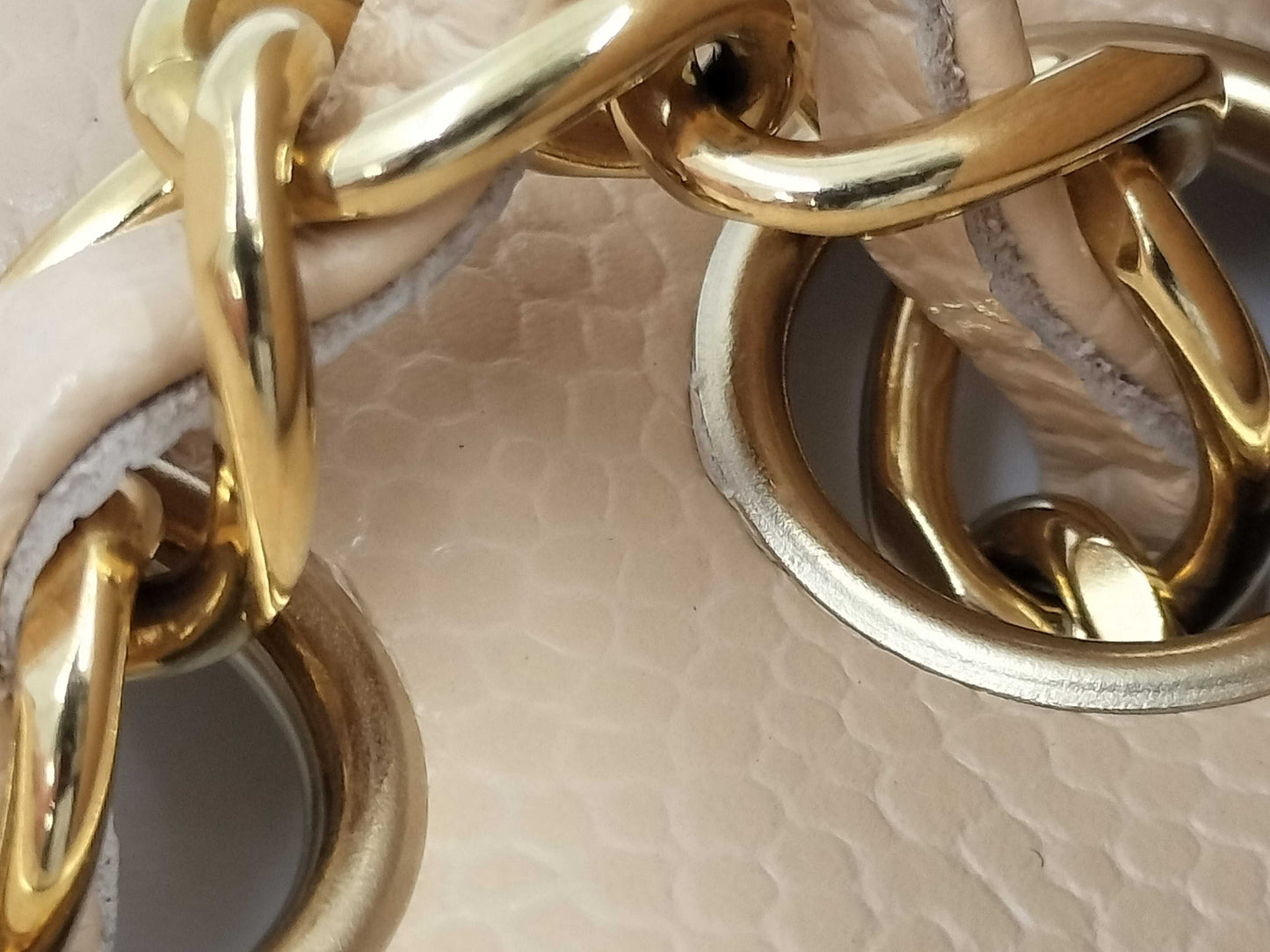 CHANEL Matelasse Chain Shoulder Bag 23 in Caviar Skin Beige E1LG18A1 Shoulder Bag