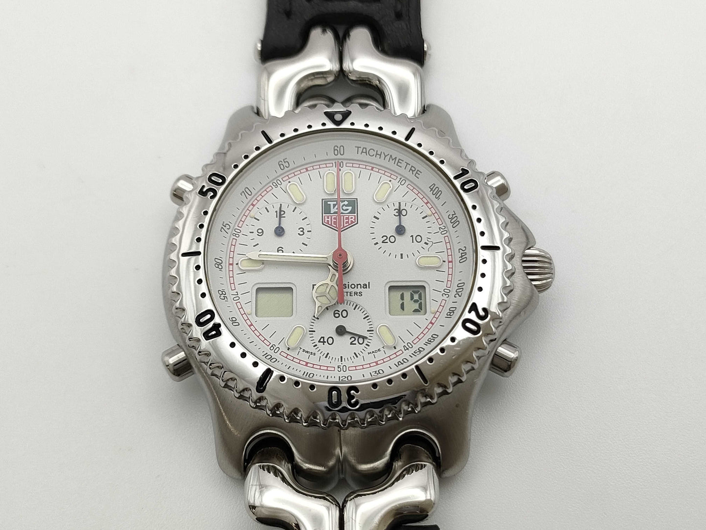 TAG Heuer Cell Series Digital-Analog CG1111-0 J88639 Quartz Men's Watch