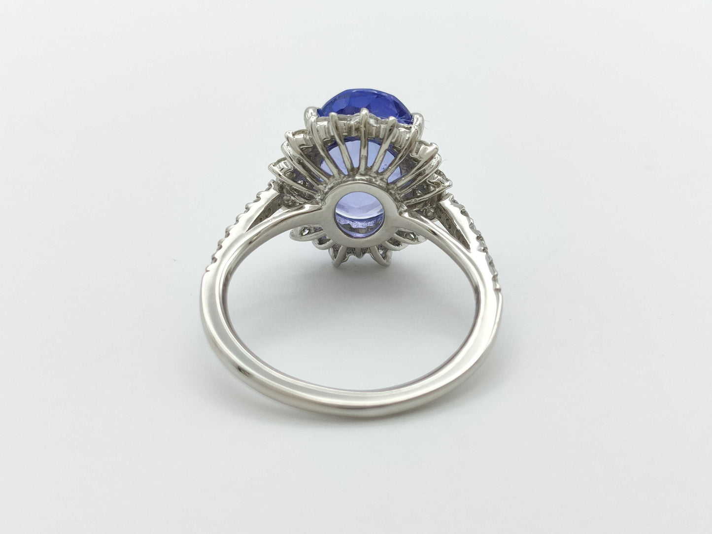 Unheated Color Change Sapphire 3.81ct D0.65ct PT900 5.4g Ring
