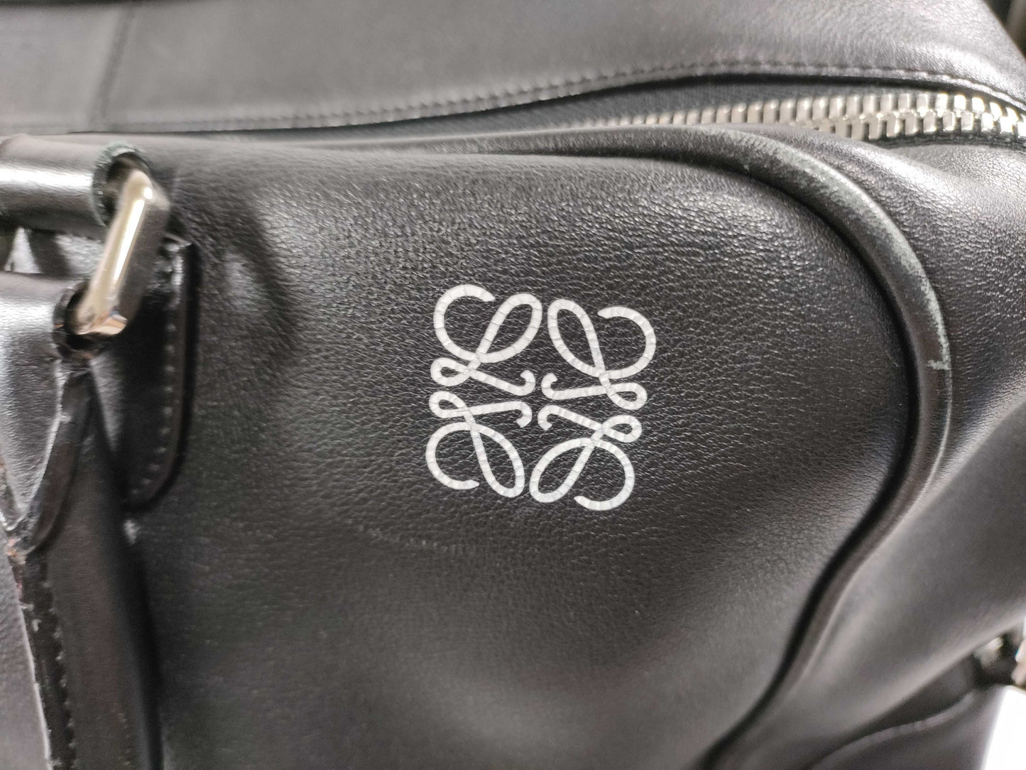 LOEWE Amazona Black Boston Bag