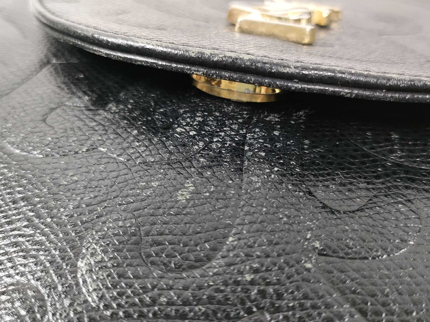 Yves Saint Laurent Arabesque Shoulder Bag