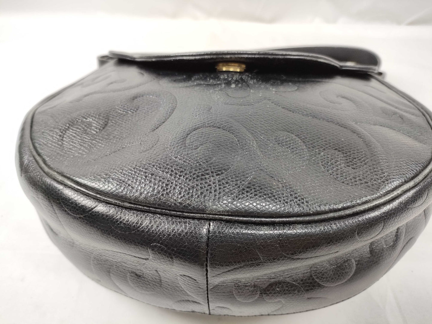 Yves Saint Laurent Arabesque Shoulder Bag