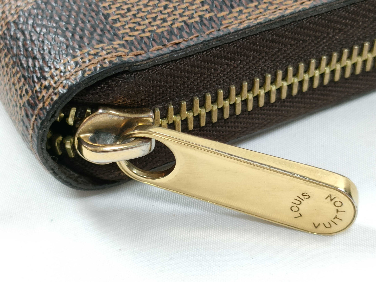 LOUIS VUITTON Mi 11114 RFID Unverified Damier Louis Vuitton Zippy Wallet Damier Wallet