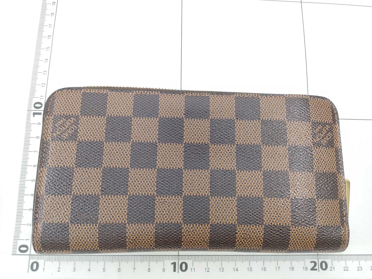 LOUIS VUITTON Mi 11114 RFID Unverified Damier Louis Vuitton Zippy Wallet Damier Wallet