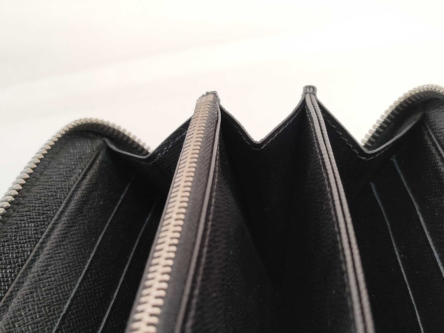 LOUIS VUITTON RFID Unverifiable CA4130 Epi Louis Vuitton Wallet