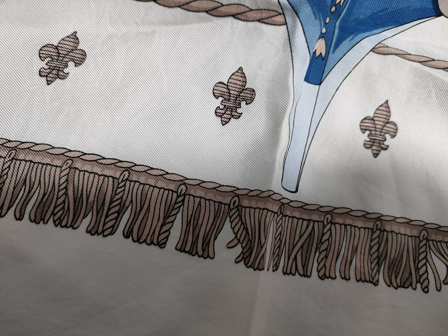 HERMES Scarf Scarf