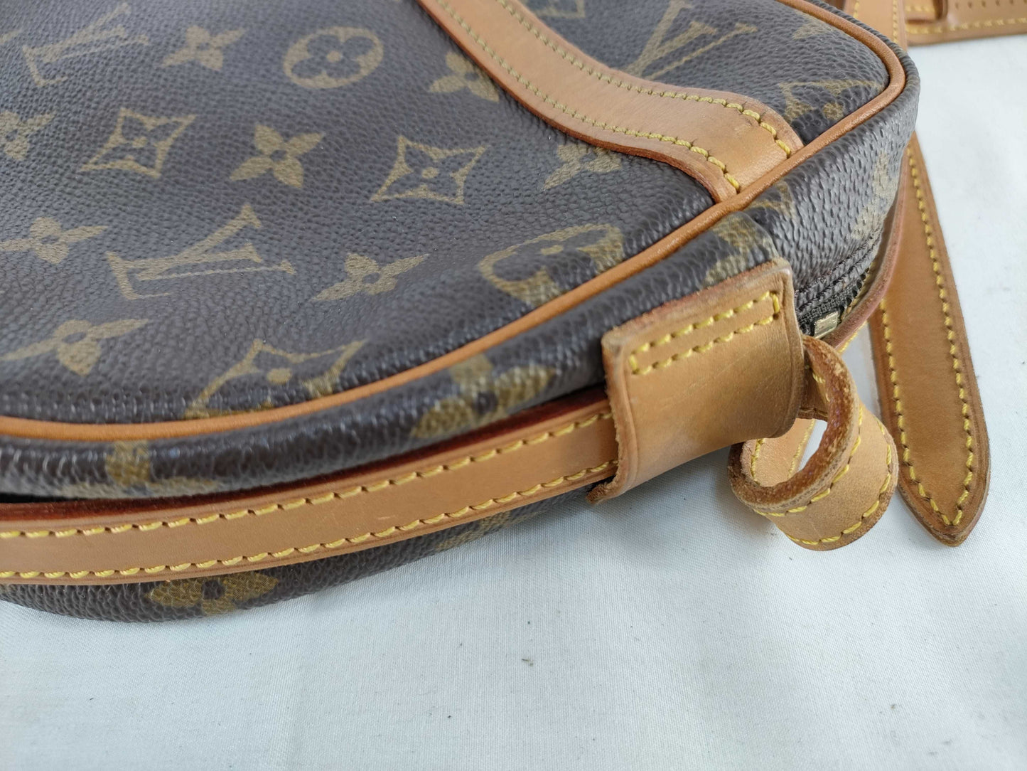 LOUIS VUITTON TH0930 Monogram LV Shoulder Bag