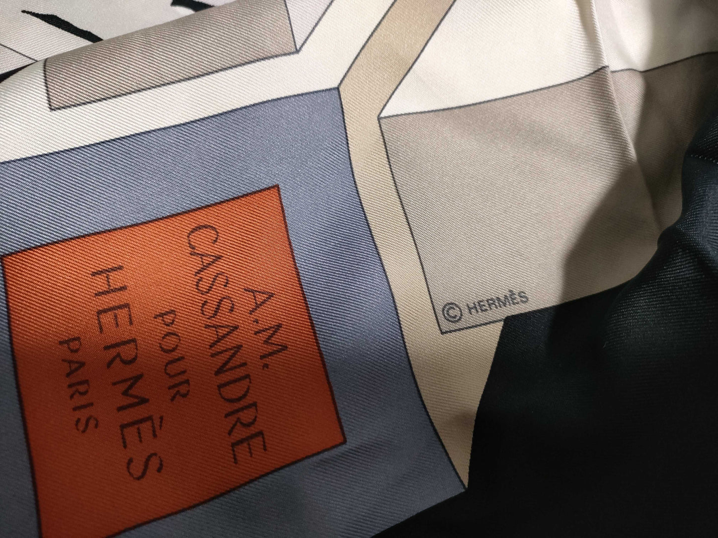 HERMES Scarf Scarf