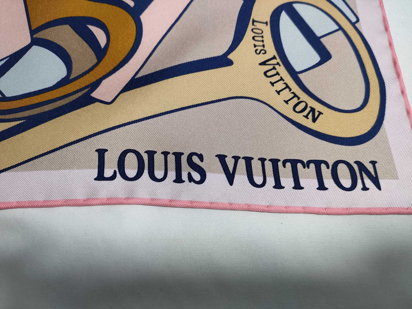 LOUIS VUITTON LV Scarf Scarf