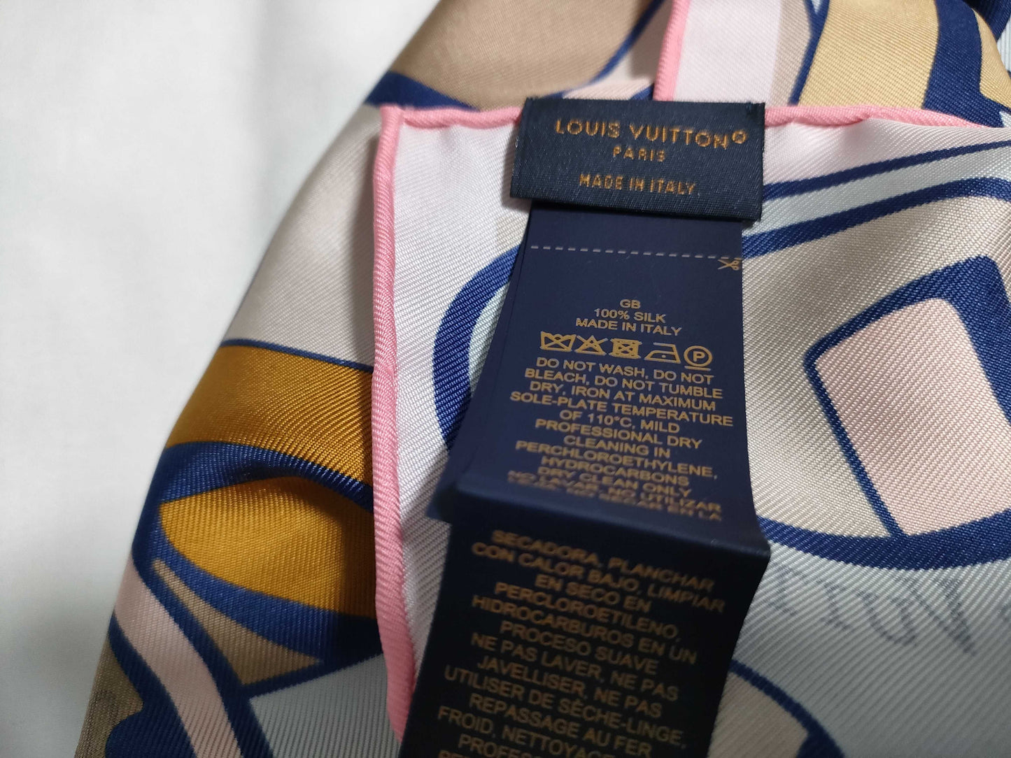 LOUIS VUITTON LV Scarf Scarf