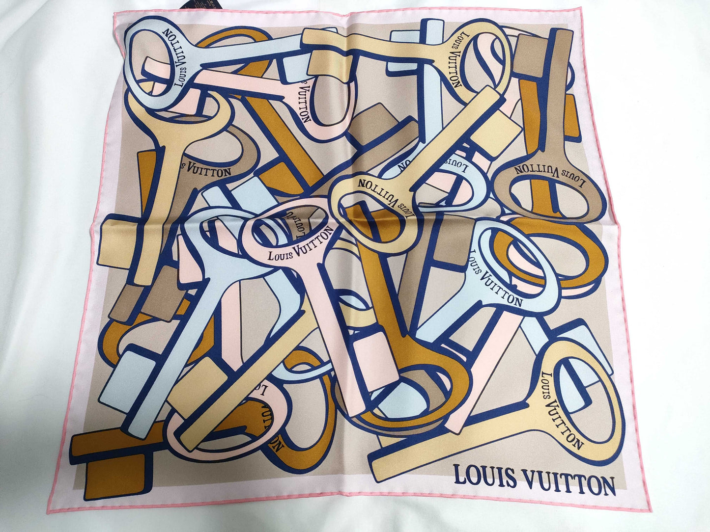 LOUIS VUITTON LV Scarf Scarf
