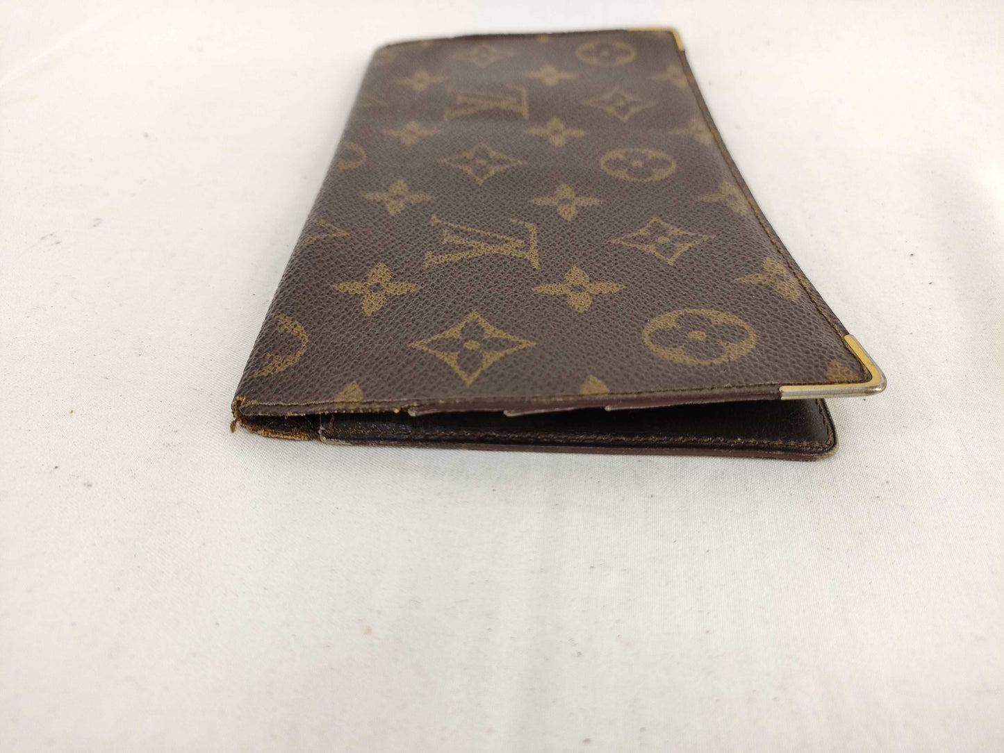 LOUIS VUITTON Monogram LV Wallet Billfold