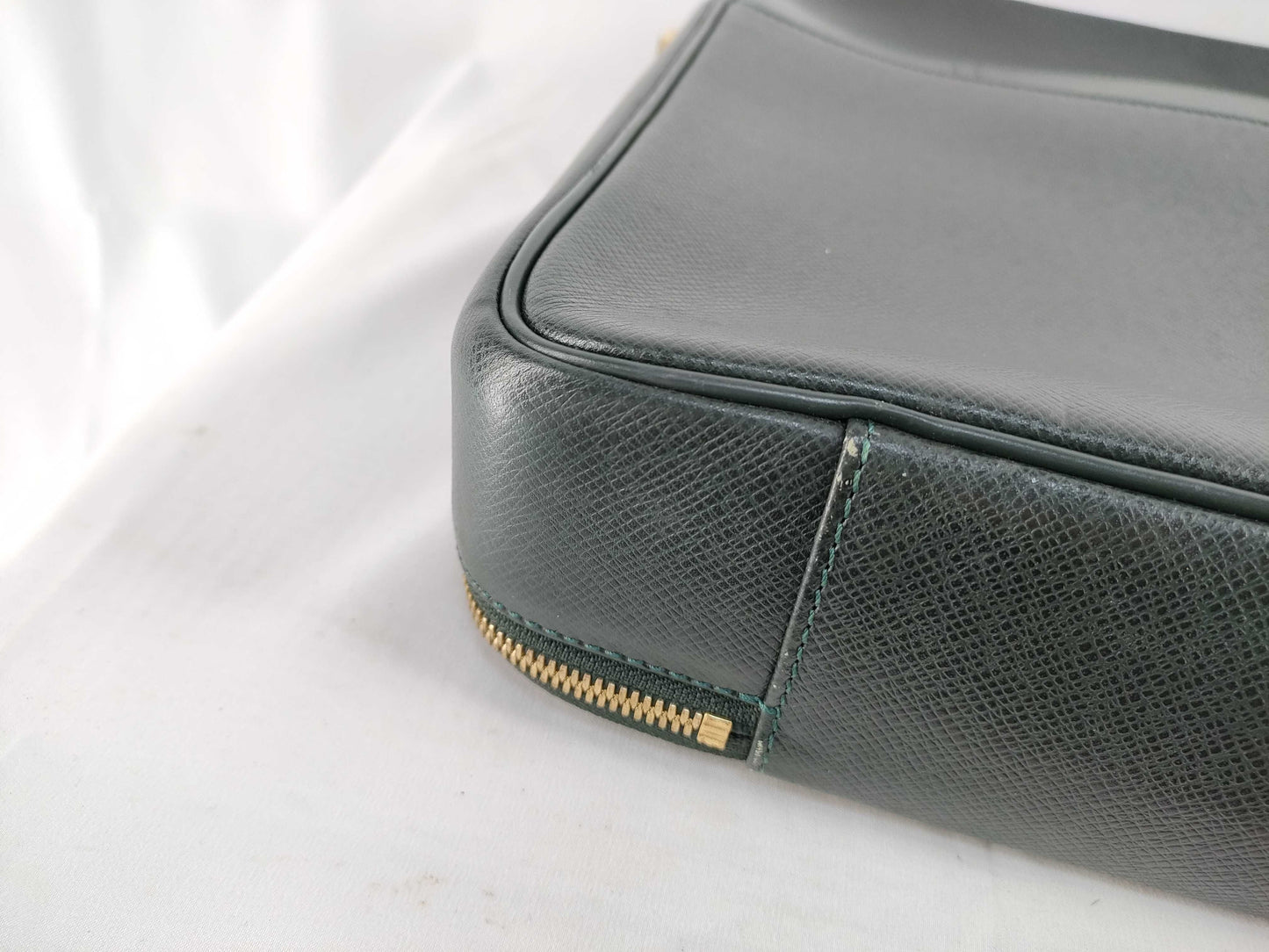 LOUIS VUITTON Taiga LV Business Bag Business Bag