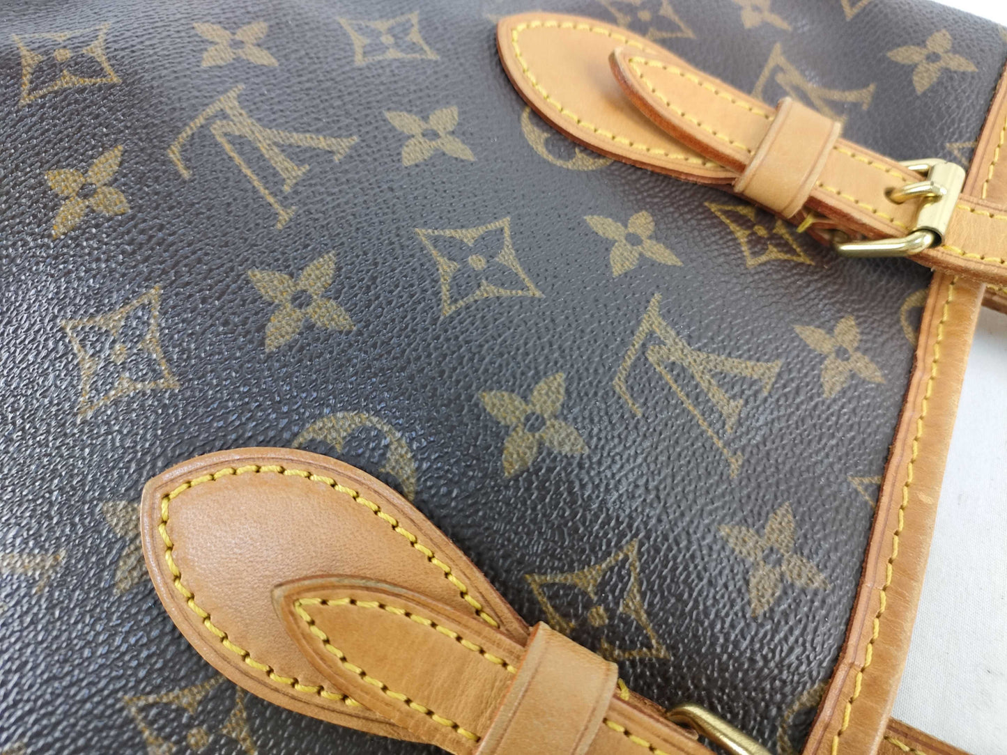 LOUIS VUITTON VI 1929 Monogram LV Shoulder Bag