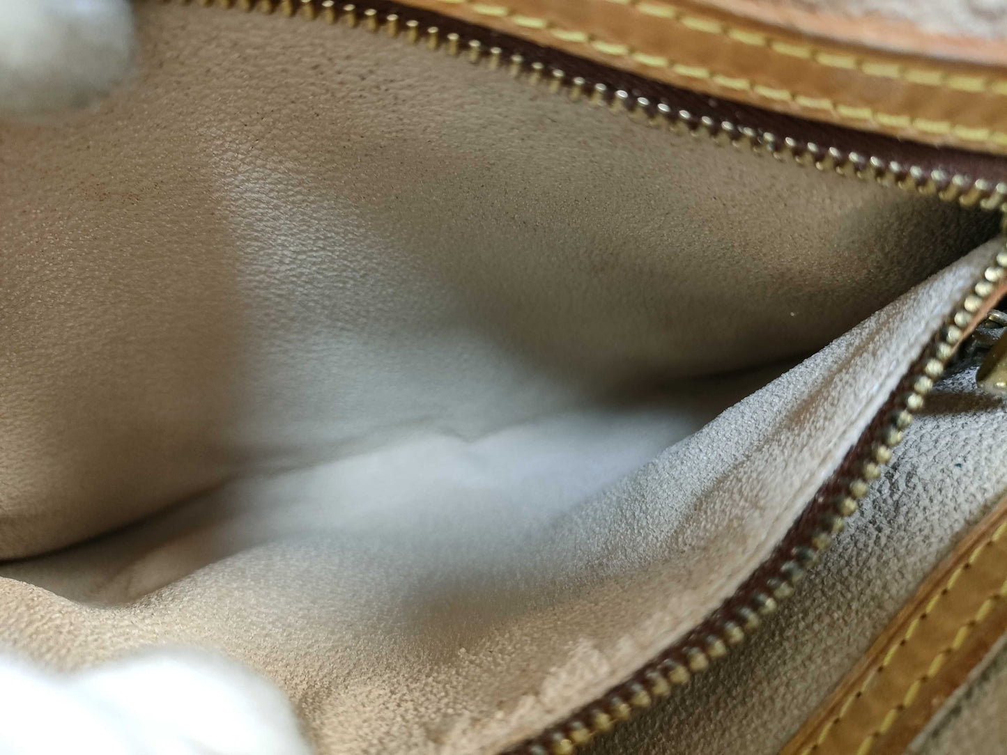 LOUIS VUITTON VI 1929 Monogram LV Shoulder Bag