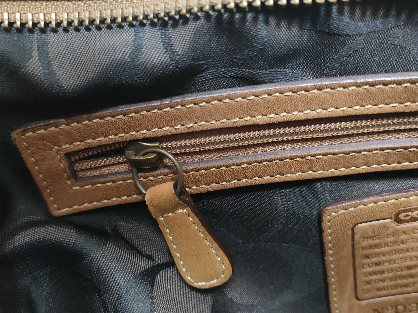 COACH COACH Leather One-Shoulder Shoulder Bag