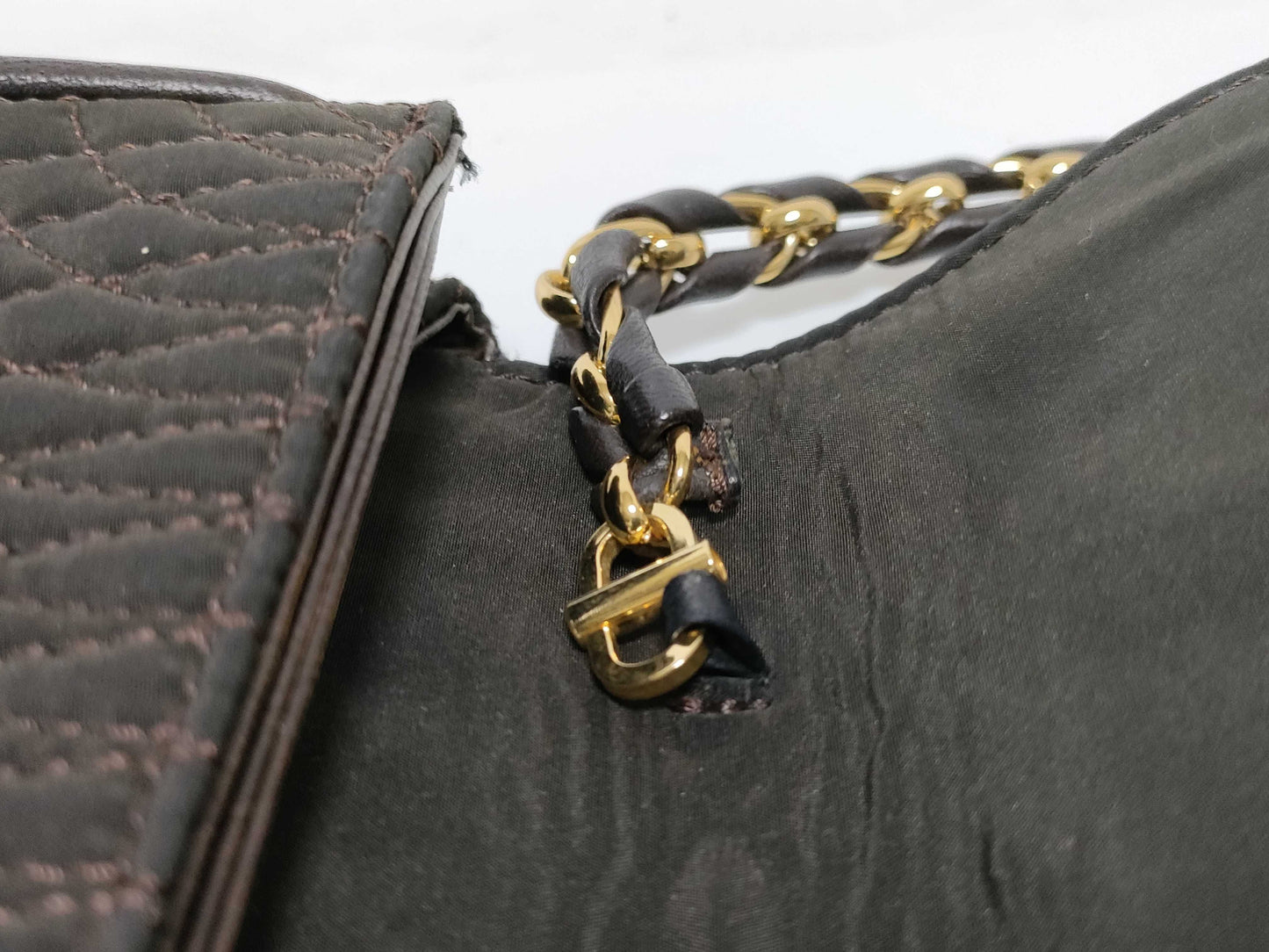 BALLY BALLY Chain Shoulder Bag Quilted Shoulder Bag