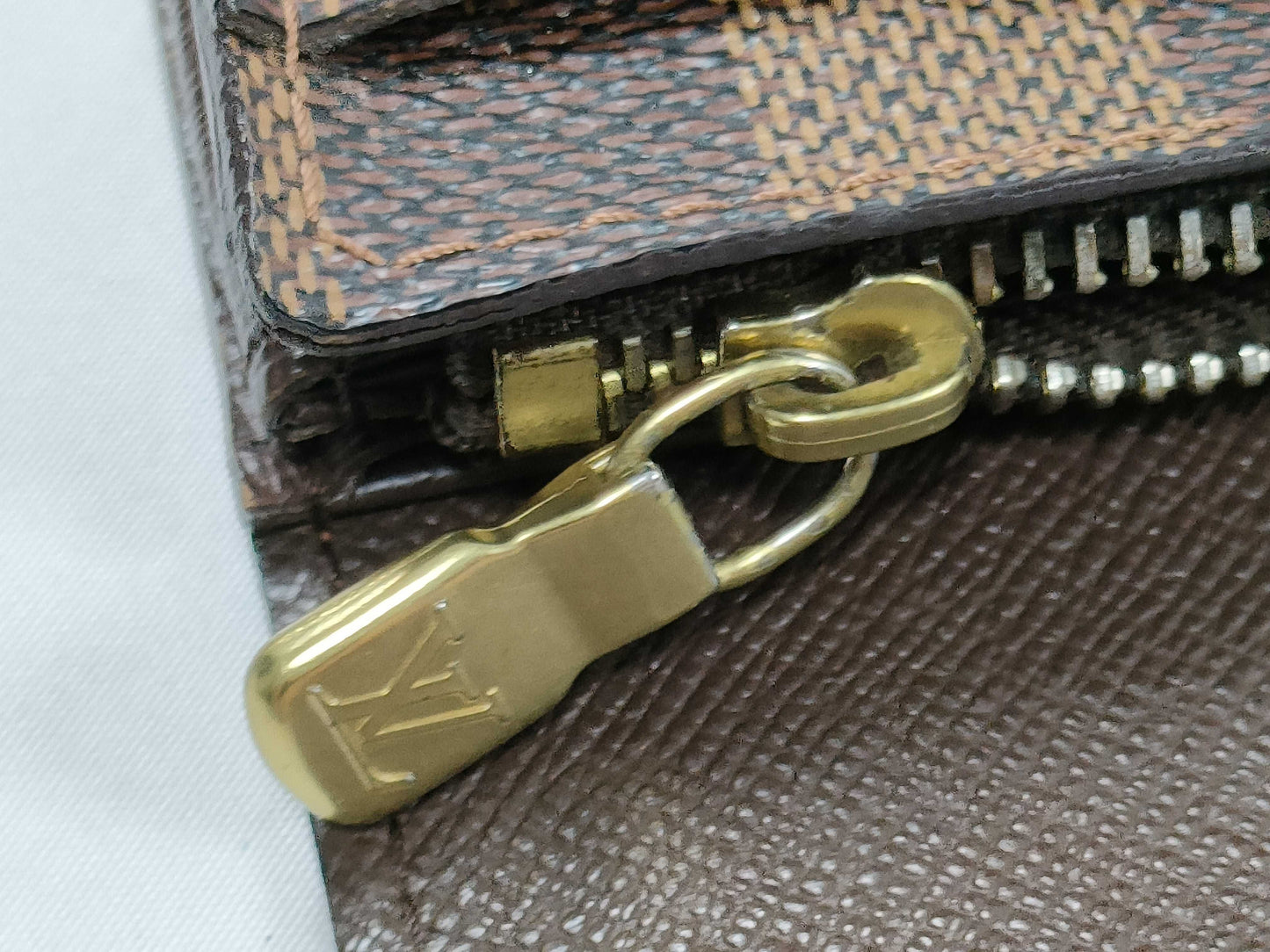 LOUIS VUITTON CA 2018 RFID Unverified Damier LV Damier International M67217/CA2018 Wallet