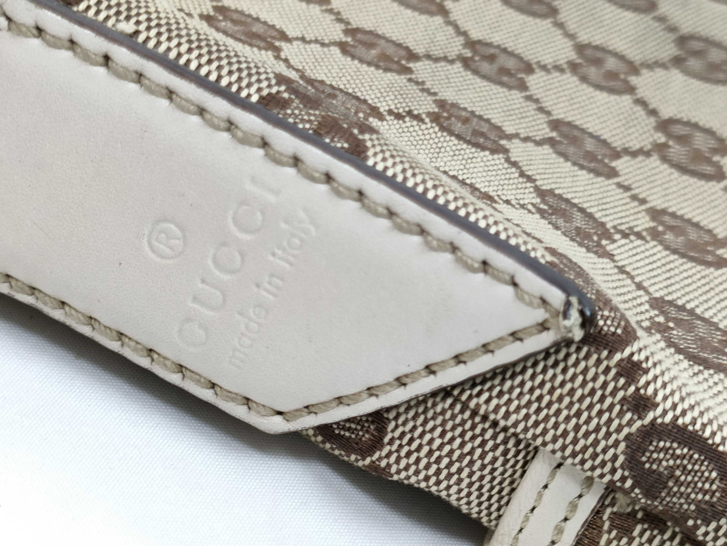 GUCCI GG Canvas Leather Shoulder Bag
