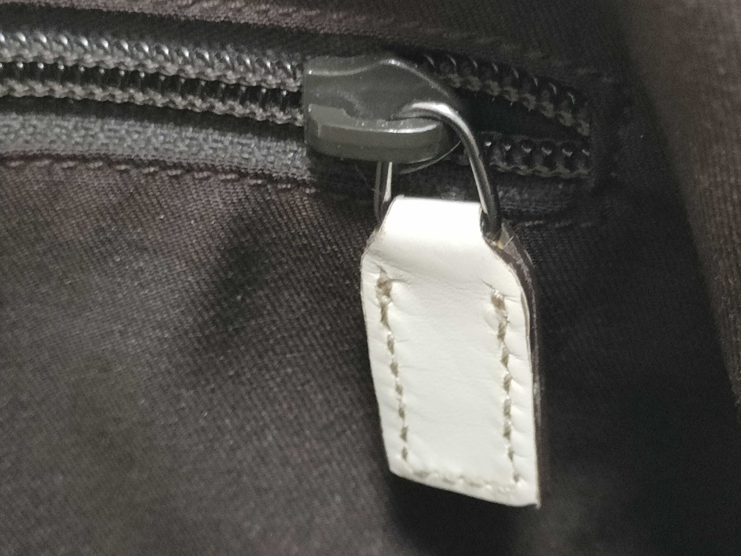 GUCCI GG Canvas Leather Shoulder Bag