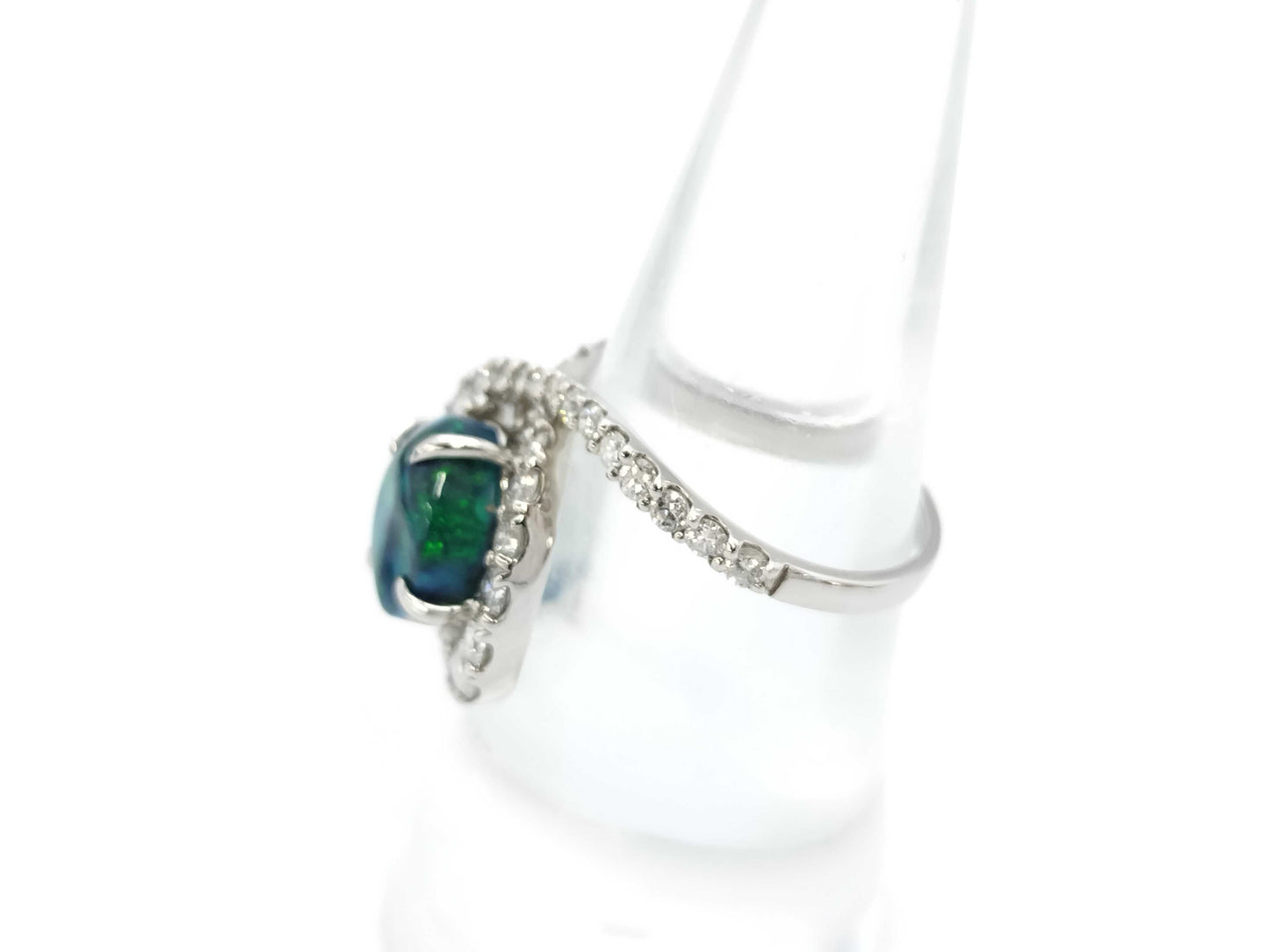 Black Opal 2.70ct D1.08ct PT950 6.3g Ring