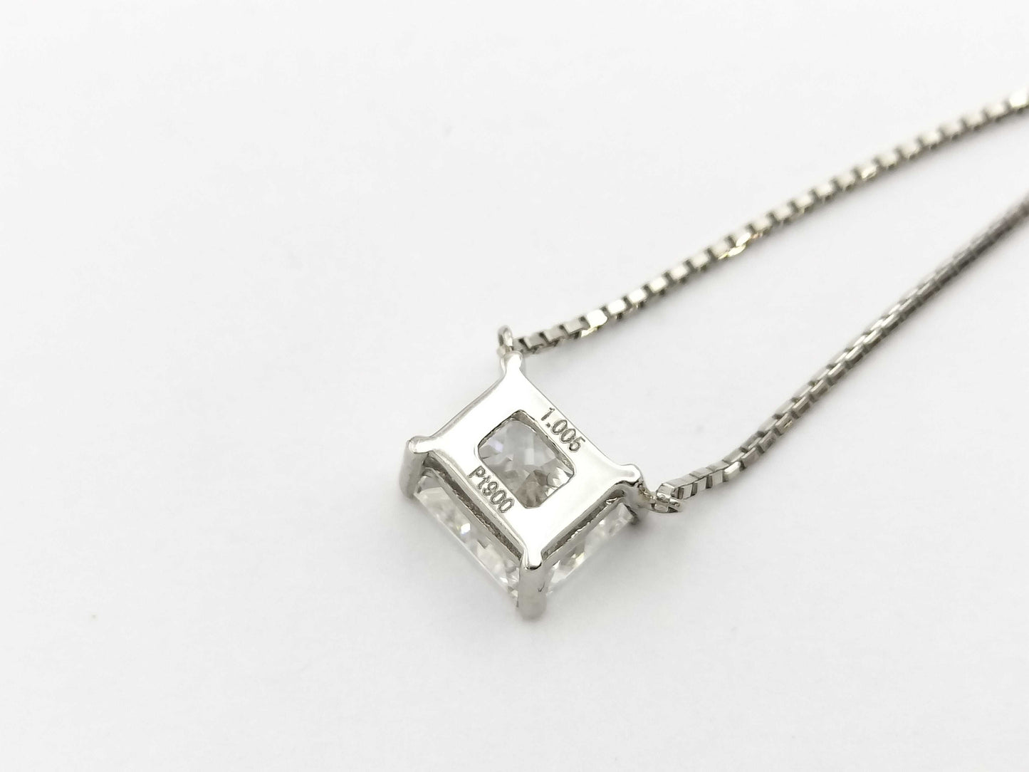 D1.005ct PT900/850 3.3g Necklace