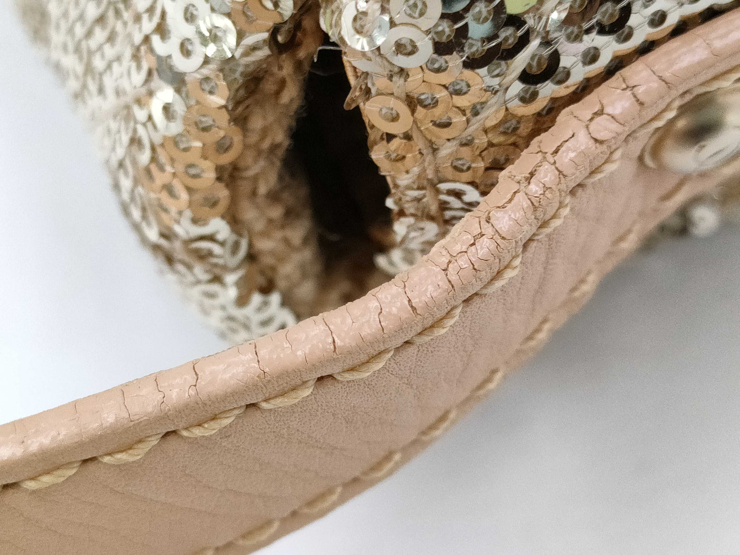 CHANEL Straw x Sequin Gold Shoulder Bag 13474339