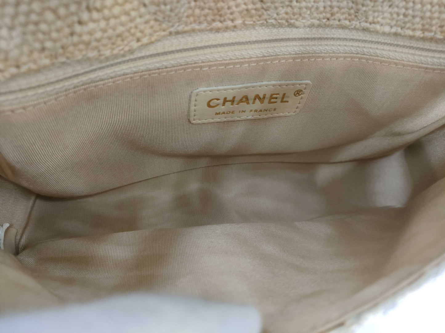CHANEL Straw x Sequin Gold Shoulder Bag 13474339