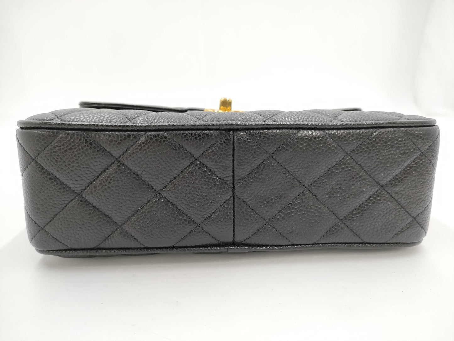 CHANEL shoulder bag