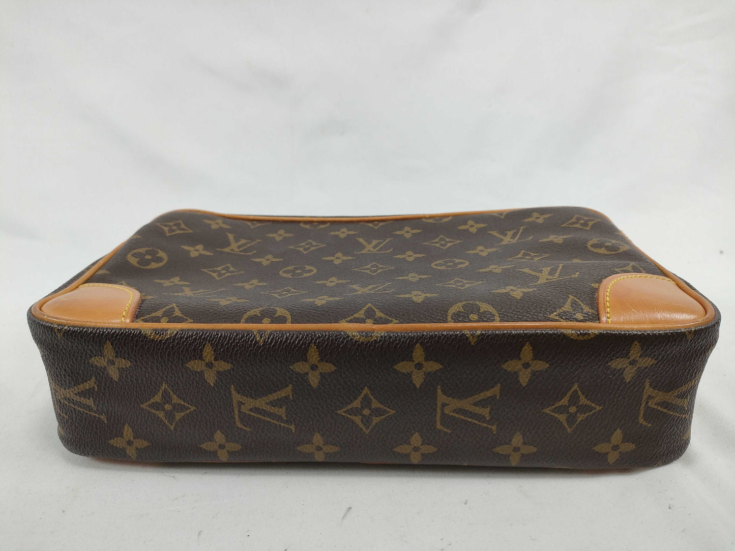 LOUIS VUITTON Unidentified Monogram Louis Vuitton Bag Second Bag